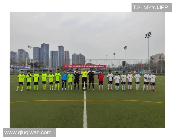 武汉足球队的比赛经验探讨与发展之路分析