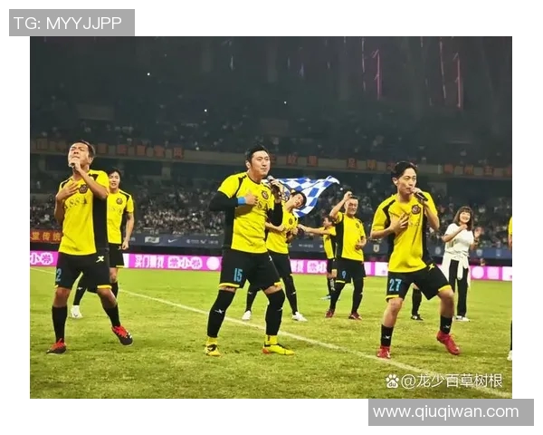 夹包的足球明星如何在赛场上展现独特风采与个人魅力 夹包的足球明星如何在赛场上展现独特风采与个人魅力