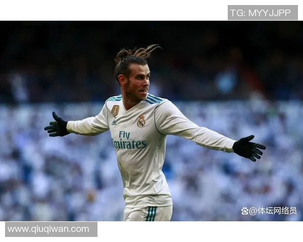 新兴中锋足球明星潜力无限引领未来赛场风潮